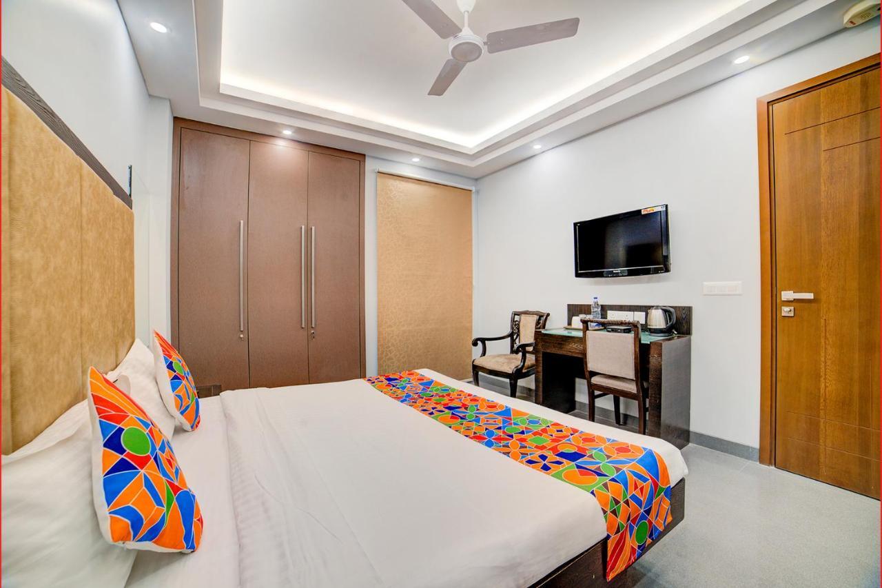 Fabhotel Exotica Greenpark New Delhi Eksteriør billede
